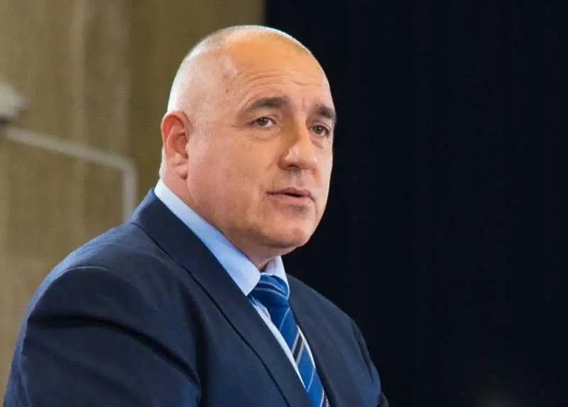 Данъците в България няма да се пипат, обеща Борисов