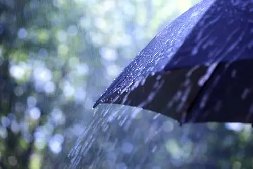 Времето: Обилни валежи в Западна и Централна България