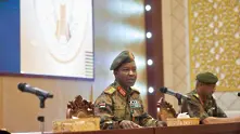  Военните в Судан обявиха предсрочни избори след кървавите протестите в столицата в Хартум