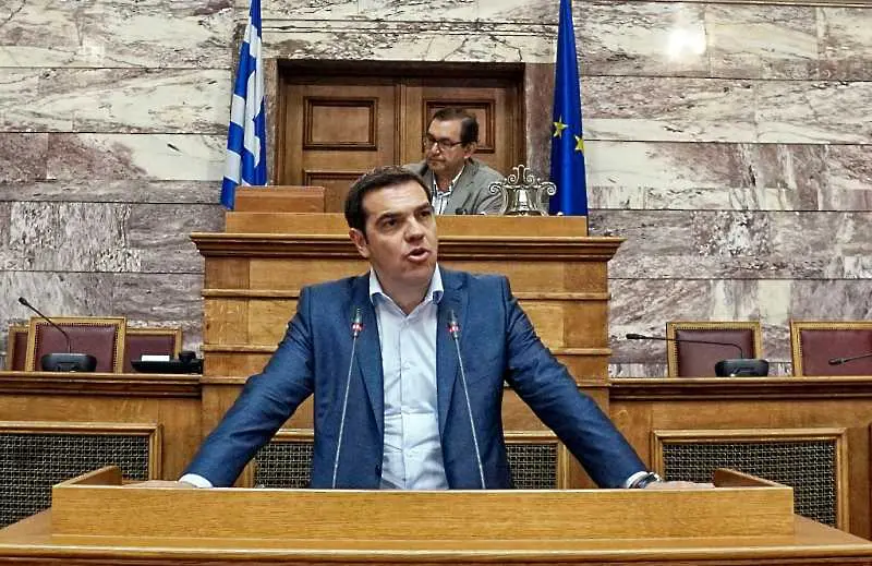 Ципрас свиква предсрочни избори в Гърция заради поражението на евровота