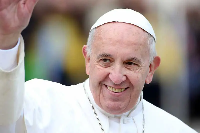 Папа Франциск: Политиците никога не бива да всяват омраза или страх