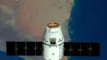  Товарният кораб Dragon на SpaceX се приводни в Тихия океан след 17-та успешна мисия до МКС