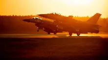 САЩ дадоха „зелена светлина” на България да купи 8 бойни самолета