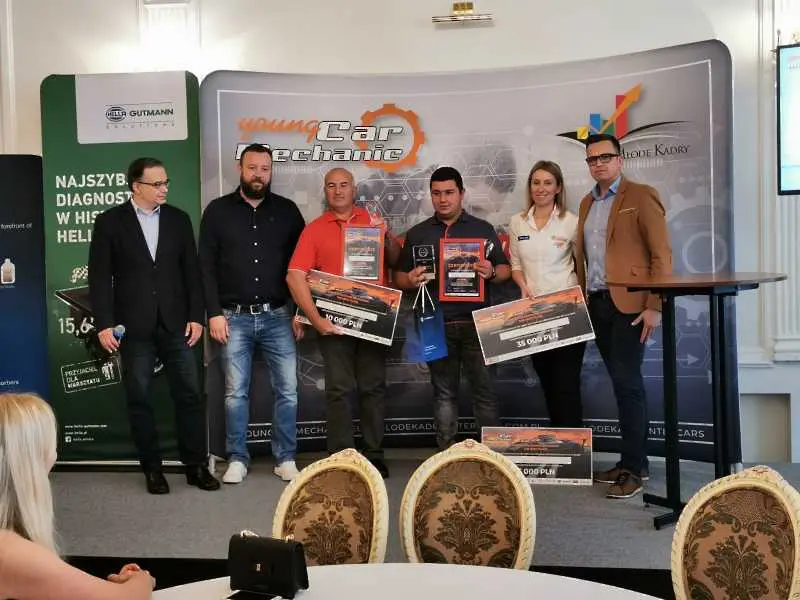 Гимназист от Силистра стана най-добрият млад автомеханик в Европа