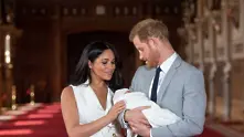  Британското кралско семейство отбеляза Деня на бащата с нови снимки на бебето Арчи 
