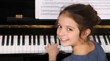 Свиренето на музикален инструмент повишава успеха на учениците