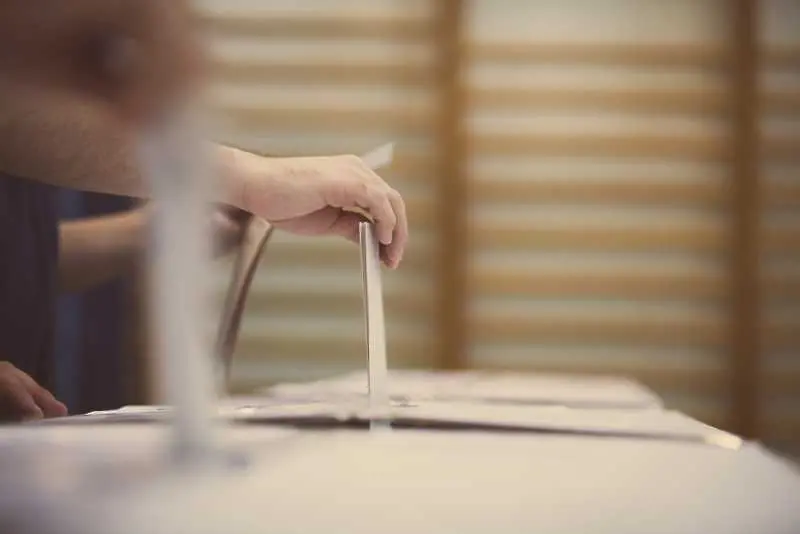 Нова демокрация спечели парламентарните избори в Гърция
