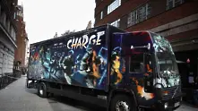 Камион с графити на Банкси излиза на търг, може да достигне 1.5 млн. паунда