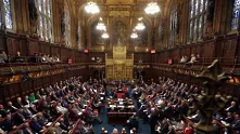 Опозиция и парламент минаха в настъпление срещу плановете на Борис Джонсън