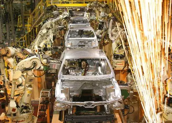 Автомобилното производство ще движи растежа на икономиките