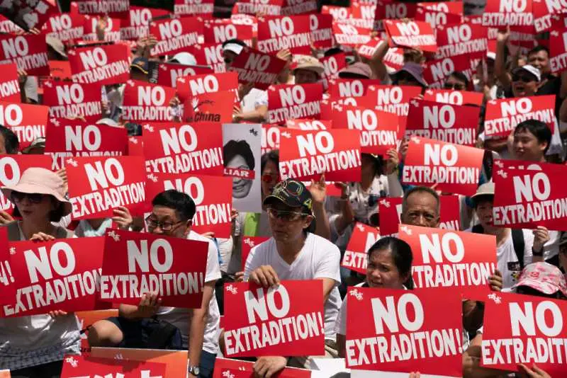 Хонконг официално оттегли спорния законопроект за екстрадиции