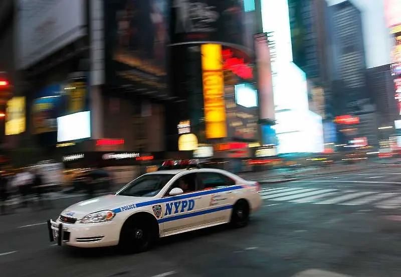  Стрелба в клуб в Ню Йорк, има жертви и ранени