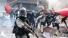 От Чехия и Иран до Боливия и Чили - протести разтърсват различни части на света