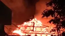 Японски дворец от списъка на ЮНЕСКО изгоря при пожар
