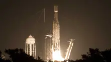 SpaceX изстреля успешно 60 интернет спътника в космоса с една ракета