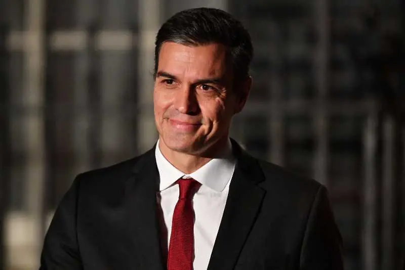 От втори опит: Испанският парламент одобри Педро Санчес за премиер