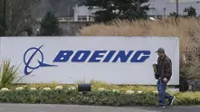 Служител на „Боинг“: 737 Макс е проектиран от клоуни, контролирани от маймуни