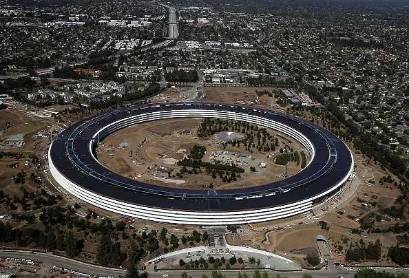 Apple стартира секретен проект за космически технологии
