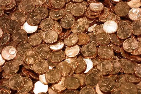 ЕК обмисля изтегляне на монетите от 1 и 2 цента