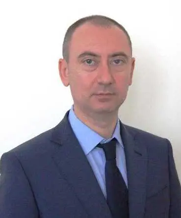Шеф на кабинета на Горанов временно поема Комисията по хазарта