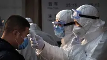 Китай: Броят на заразените с коронавируса може да продължи да расте