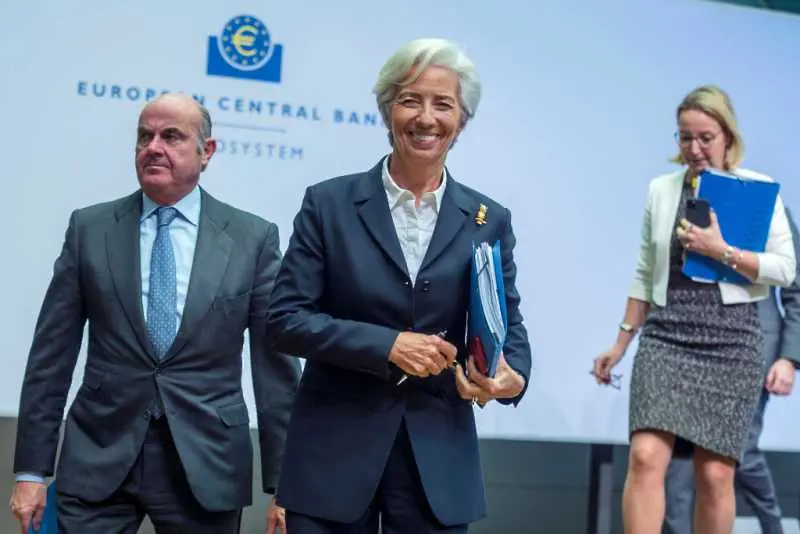 ЕЦБ стартира прегледа на стратегията за паричната политика, остави лихвите без промяна