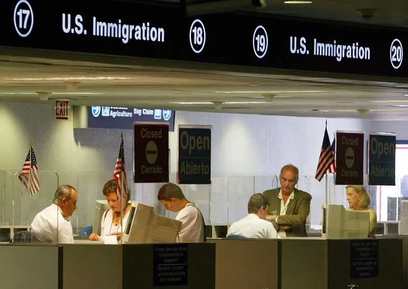 САЩ планира да включи седем страни в списъка със забрана за пътуванията