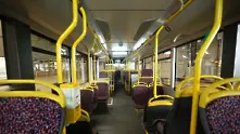 Шофьорите на градския транспорт в София спират да продават билети