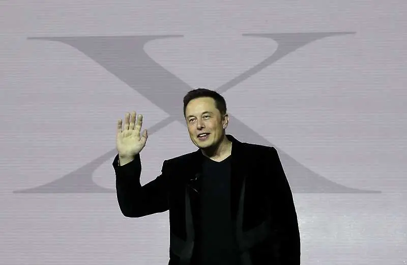 Илон Мъск търси място за нова гигафабрика на Tesla