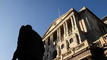 Bank of England запази лихвите без промяна. Остава в готовност да изкупува повече активи при нужда