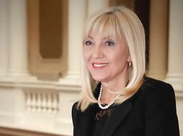 Временно, без инкасатори на ВиК по домовете в цялата страна. Потребителите сами ще отчитат водомерите си