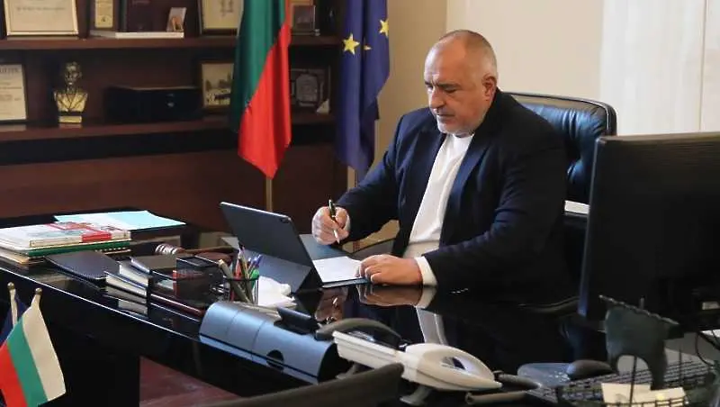Правителството задължава търговските вериги да предлагат българска продукция