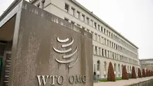 Най-песимистичната прогноза на СТО - световната търговия се свива с 32%, глобалната икономика с 8,8%