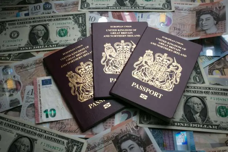 Кандидатстването за статут на уседналост във Великобритания – вече само с паспорт