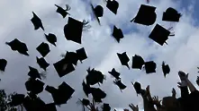 Facebook организира виртуално дипломиране за випуск 2020