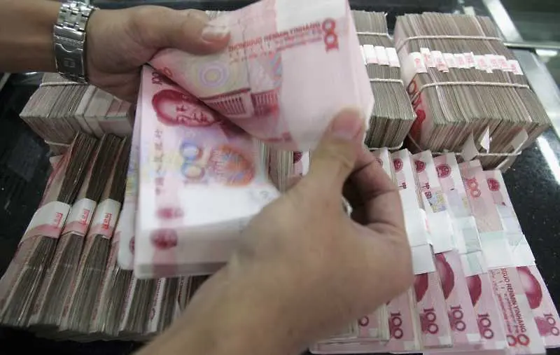 Заловиха рекордна сума фалшиви банкноти в Китай