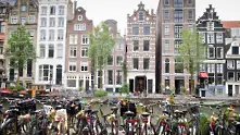 Училища, кафенета и музеи отварят в Нидерландия през юни