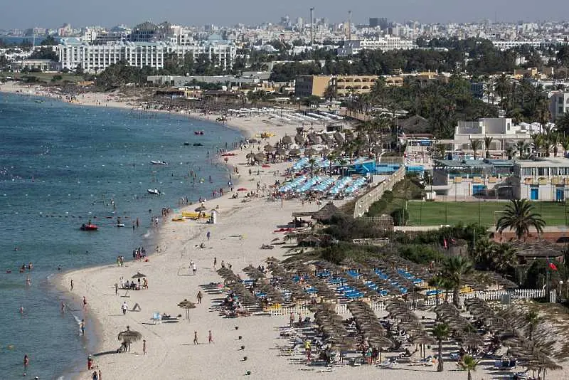 Тунис очаква над 2 млрд. долара загуби в туризма заради пандемията