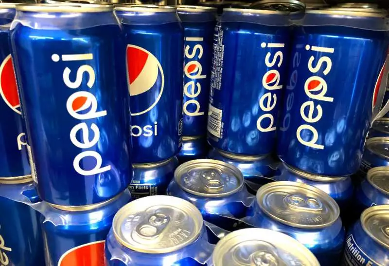 Печалбата на PepsiCo пада през второто тримесечие, но бие прогнозите на анализаторите