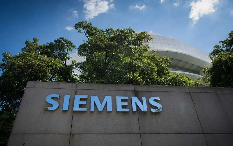 Siemens връща служителите в офиса с COVID-приложение