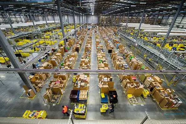 Amazon влага над 1,4 милиарда долара в нови офиси в шест американски градове