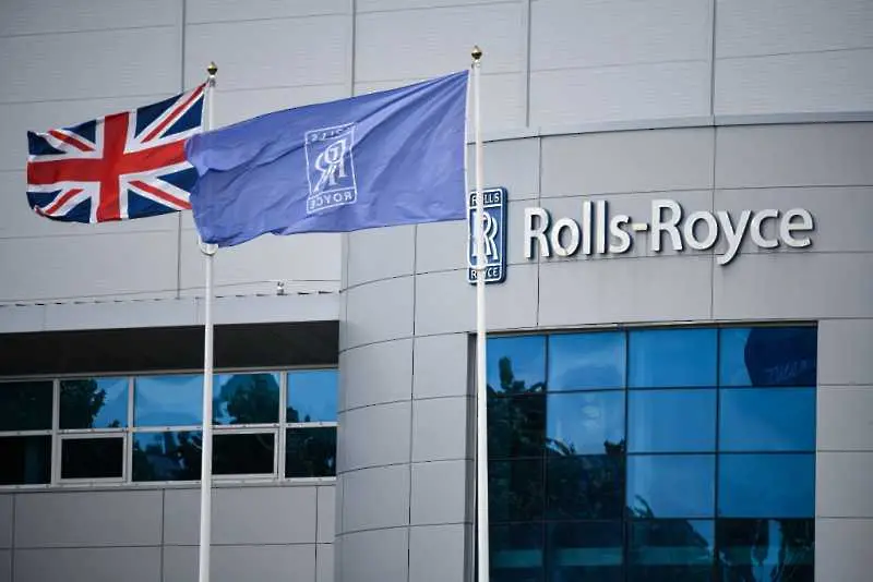 Rolls-Royce отчете рекордна загуба за първото полугодие