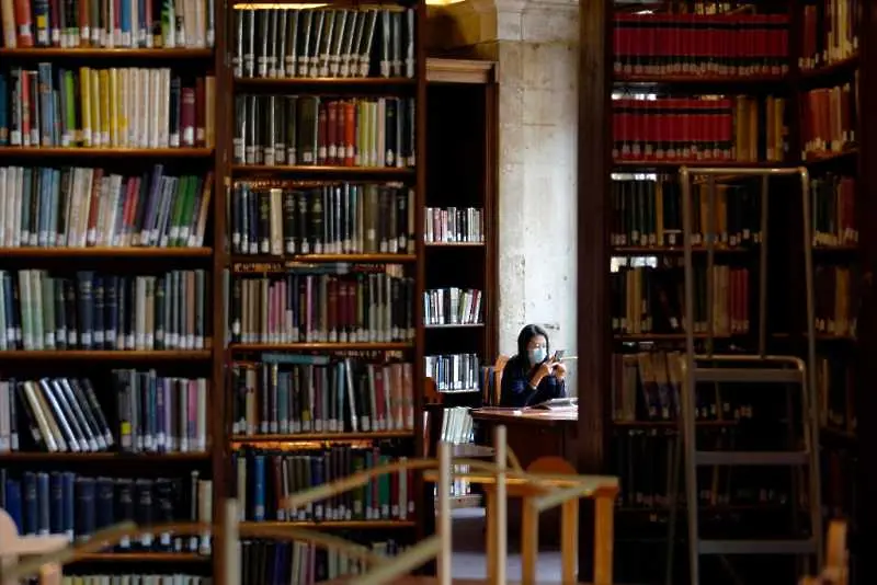 Оксфордският университет оглави класация на най-добрите висши учебни заведения в света