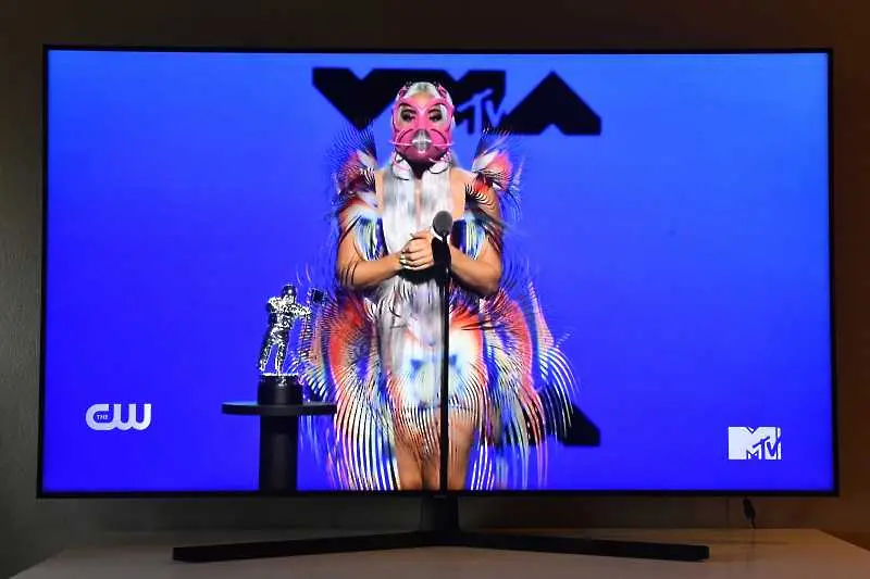 Лейди Гага обра наградите на MTV