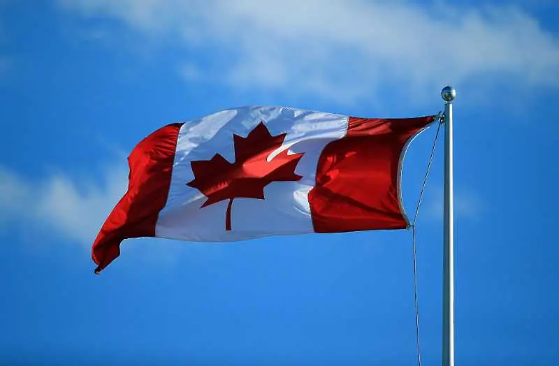 Канада удължи забраната за международни пътувания