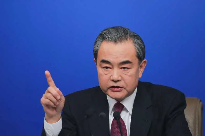 Китай се закани на Чехия да „плати висока цена“ заради официално посещение в Тайван