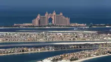 Дубай ухажва богати чужденци над 50-те с нови правила