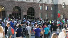 Полицията задържа шестима души на протеста в София (обновява се)