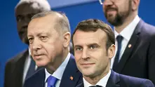 Ердоган към Макрон: Не се закачай с Турция