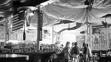Любимият бар на Ърнест Хемингуей отново отвори врати